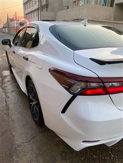 تۆیۆتا کامری